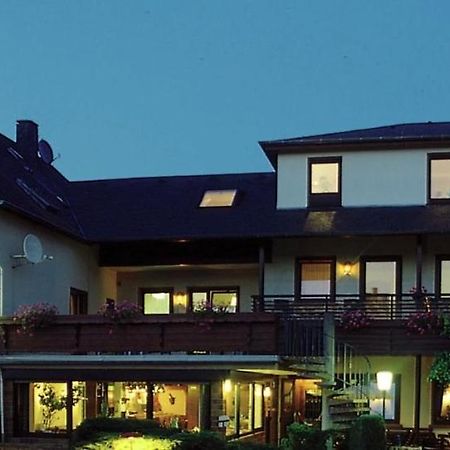 Pension Zum Golfstübchen Echternacherbruck Exterior foto
