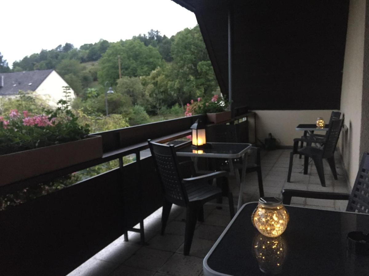 Pension Zum Golfstübchen Echternacherbruck Exterior foto